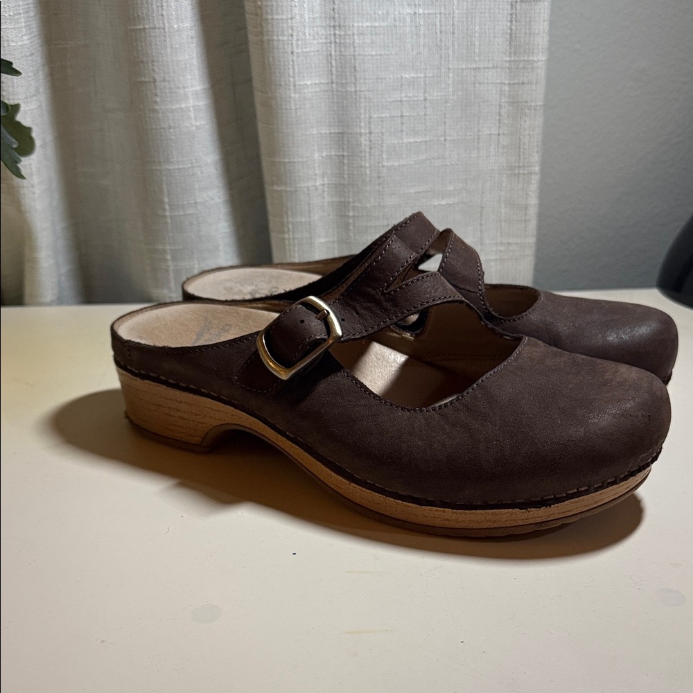 Dansko clogs - image 1